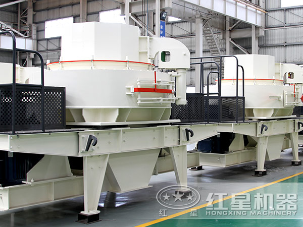 河卵石制沙機廠家的生產(chǎn)車間 河卵石制沙機廠家的生產(chǎn)車間