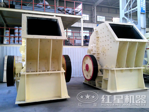 單段錘式破碎機(jī)車間 單段錘式破碎機(jī)車間