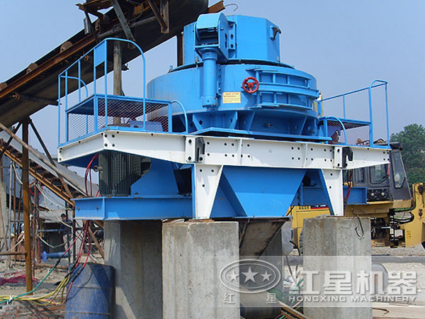 制砂生產(chǎn)線現(xiàn)場 制砂生產(chǎn)線現(xiàn)場