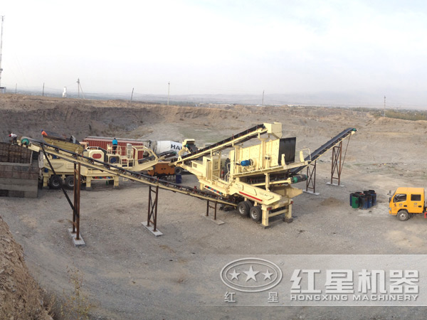 多機組聯(lián)合生產(chǎn)現(xiàn)場 多機組聯(lián)合生產(chǎn)現(xiàn)場