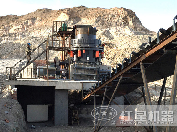 圓錐破碎機(jī)投產(chǎn)現(xiàn)場 圓錐破碎機(jī)投產(chǎn)現(xiàn)場