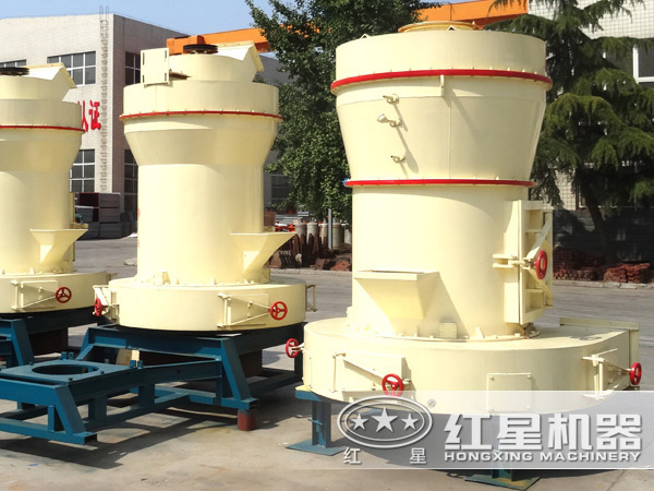 雷磨粉機生產(chǎn)車間 雷磨粉機生產(chǎn)車間