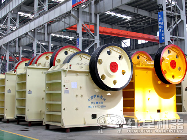 大型顎式破碎機 大型顎式破碎機