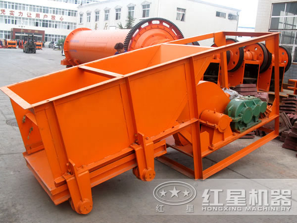 槽式給料機(jī) 槽式給料機(jī)