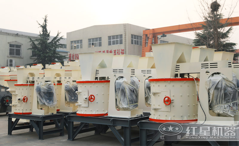 立式板錘制砂機(jī) 立式板錘制砂機(jī)