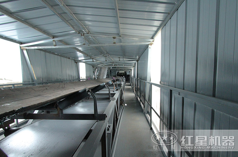 室內(nèi)封閉生產(chǎn)物料輸送現(xiàn)場 室內(nèi)封閉生產(chǎn)物料輸送現(xiàn)場