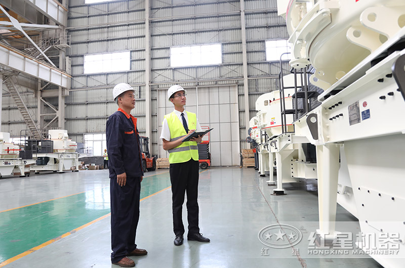 客戶投資機制砂生產(chǎn)來廠區(qū)考察設(shè)備 客戶投資機制砂生產(chǎn)來廠區(qū)考察設(shè)備