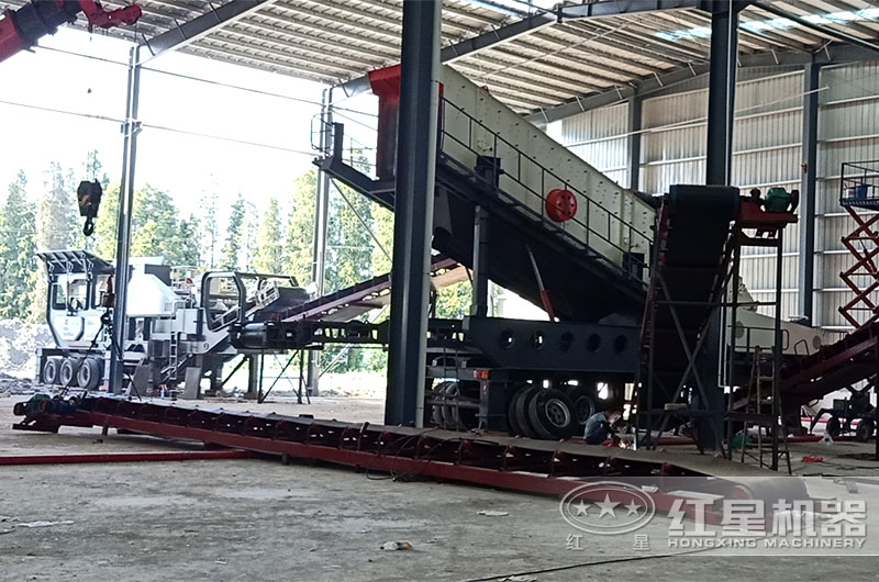 日產(chǎn)千噸石料用多大的破碎機(jī)型號(hào)，破碎建筑垃圾用的