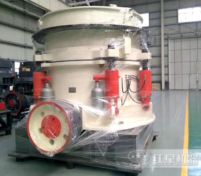 多缸液壓圓錐破碎機(jī)實(shí)拍 多缸液壓圓錐破碎機(jī)實(shí)拍