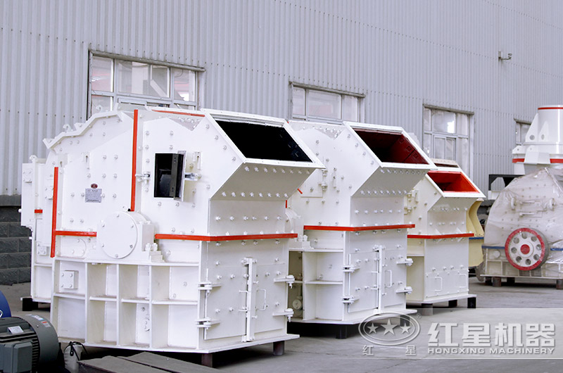 小型環(huán)保破碎機(jī)設(shè)備有哪些？助力砂石廠綠色生產(chǎn)