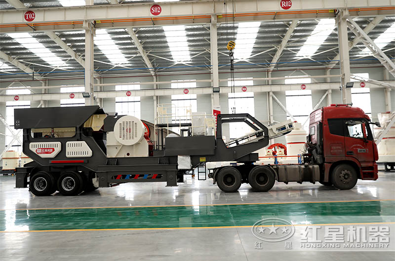 輪胎式移動(dòng)破碎機(jī)發(fā)落 輪胎式移動(dòng)破碎機(jī)發(fā)落