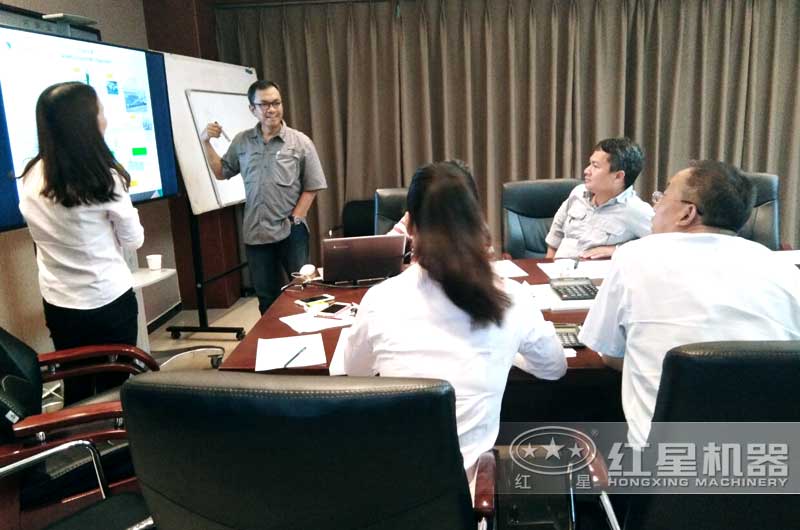 紅星機(jī)器為您量身定制生產(chǎn)方案 紅星機(jī)器為您量身定制生產(chǎn)方案