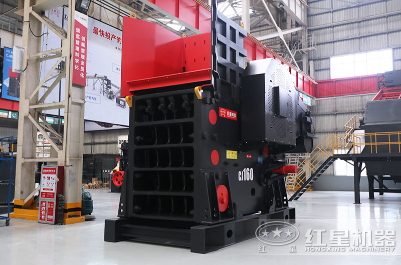 礦石破碎機(jī)多少錢(qián)一臺(tái)？大型機(jī)器型號(hào)