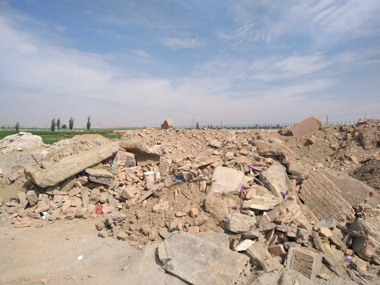 建筑垃圾 建筑垃圾